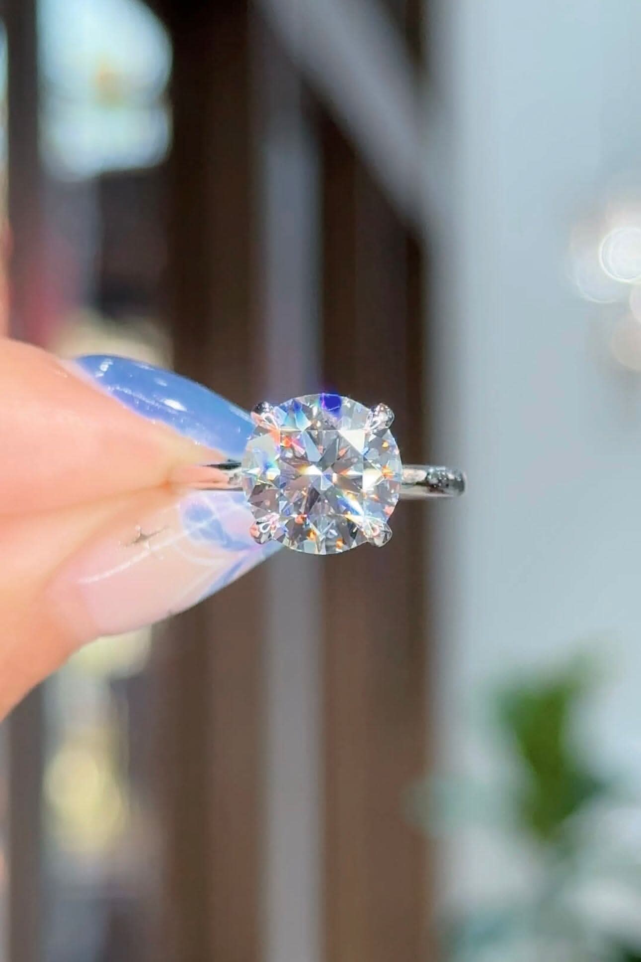 3.58ct D-VS1 Round Lab Diamond Kayla
