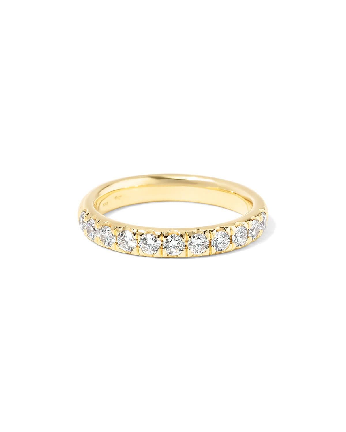 3.2mm Core Pavé Diamond Ring