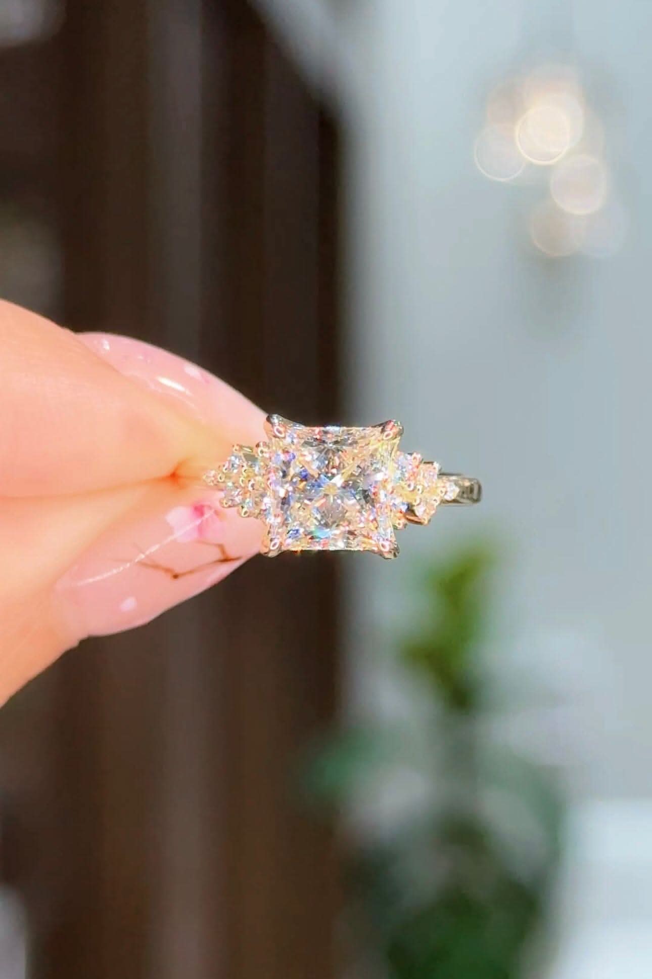 2.04ct F-VS1 Princess Lab Diamond Nova