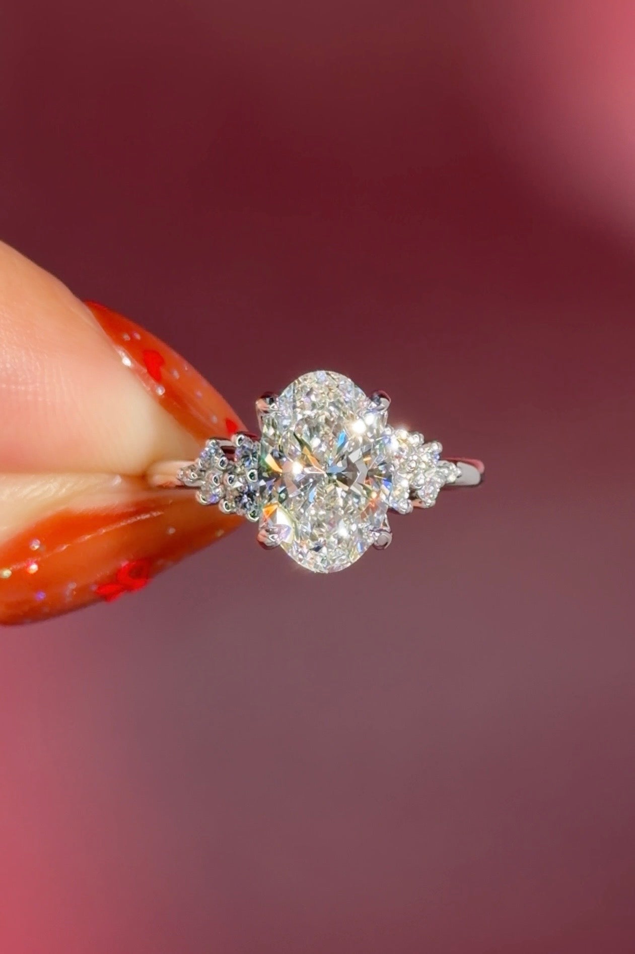 2.25ct E-VS1 Oval Lab Diamond Nova