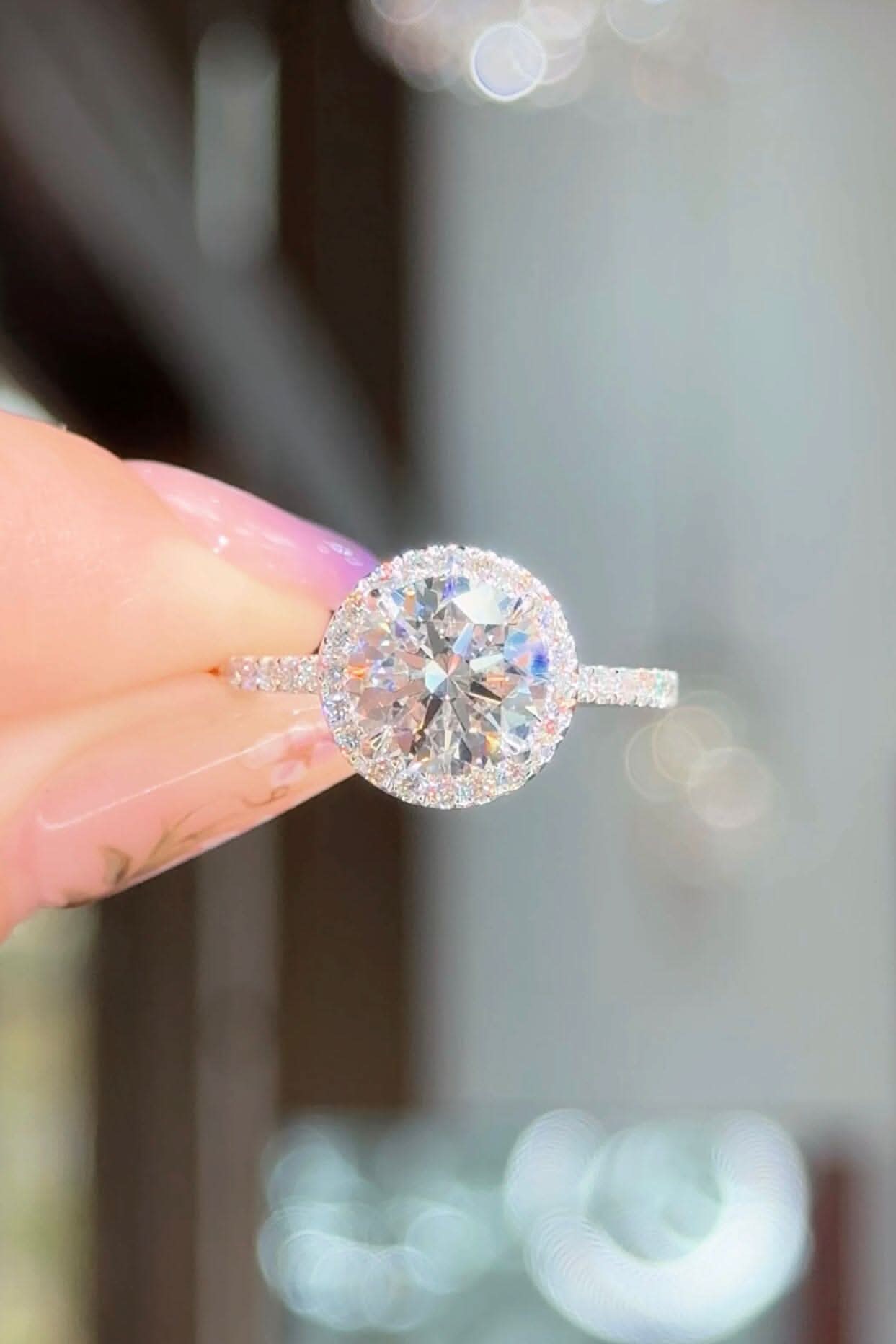 2.01ct D-VS1 Round Lab Diamond Angela