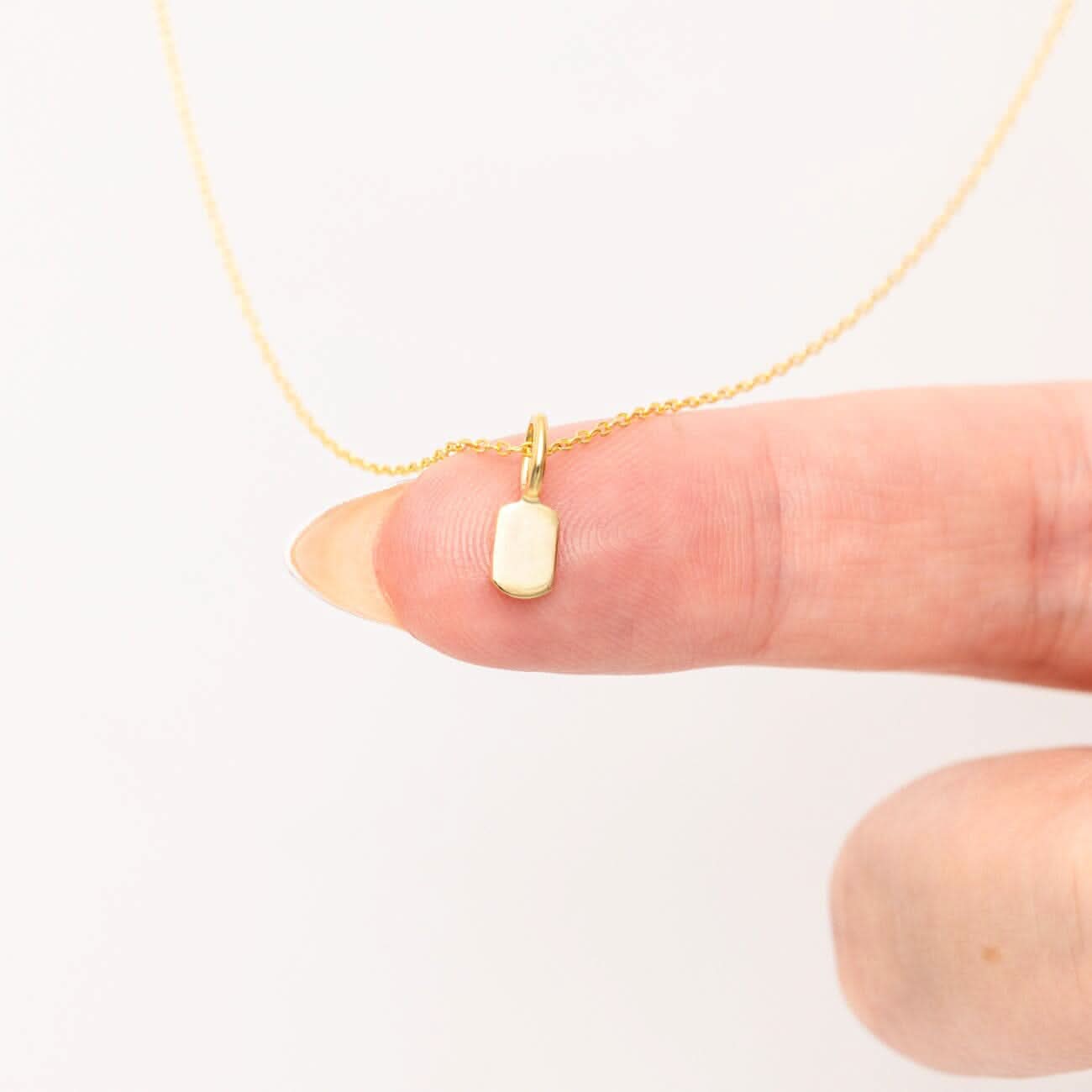 Dainty Engravable Pendant