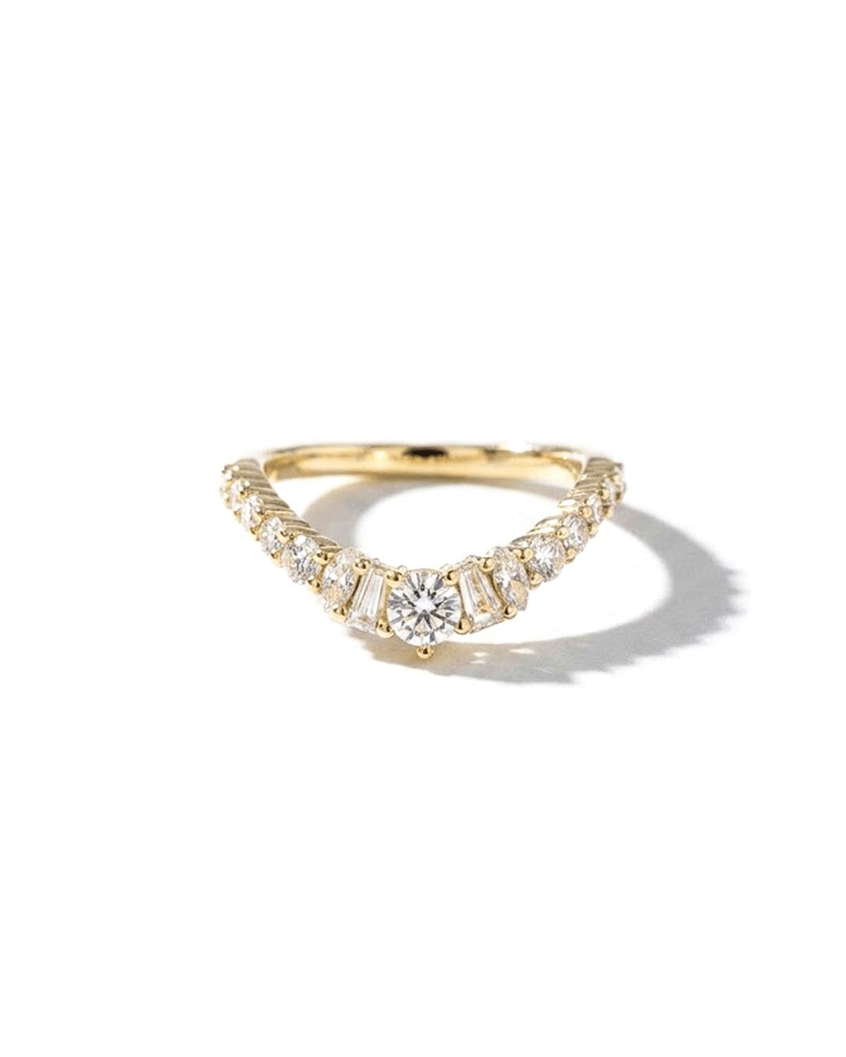 Anastasia Round Band