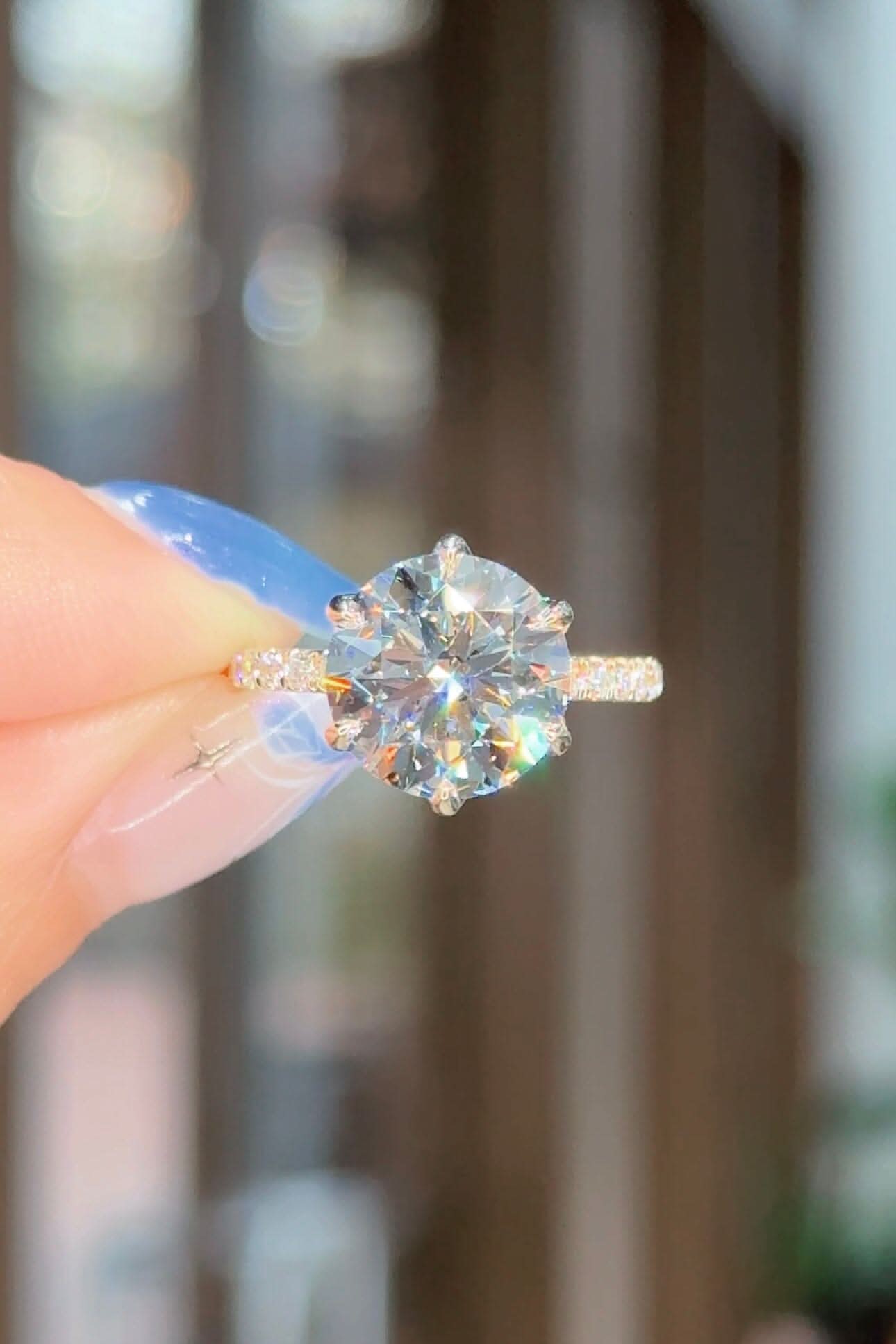 4.00ct D-VS1 Round Lab Diamond Samantha