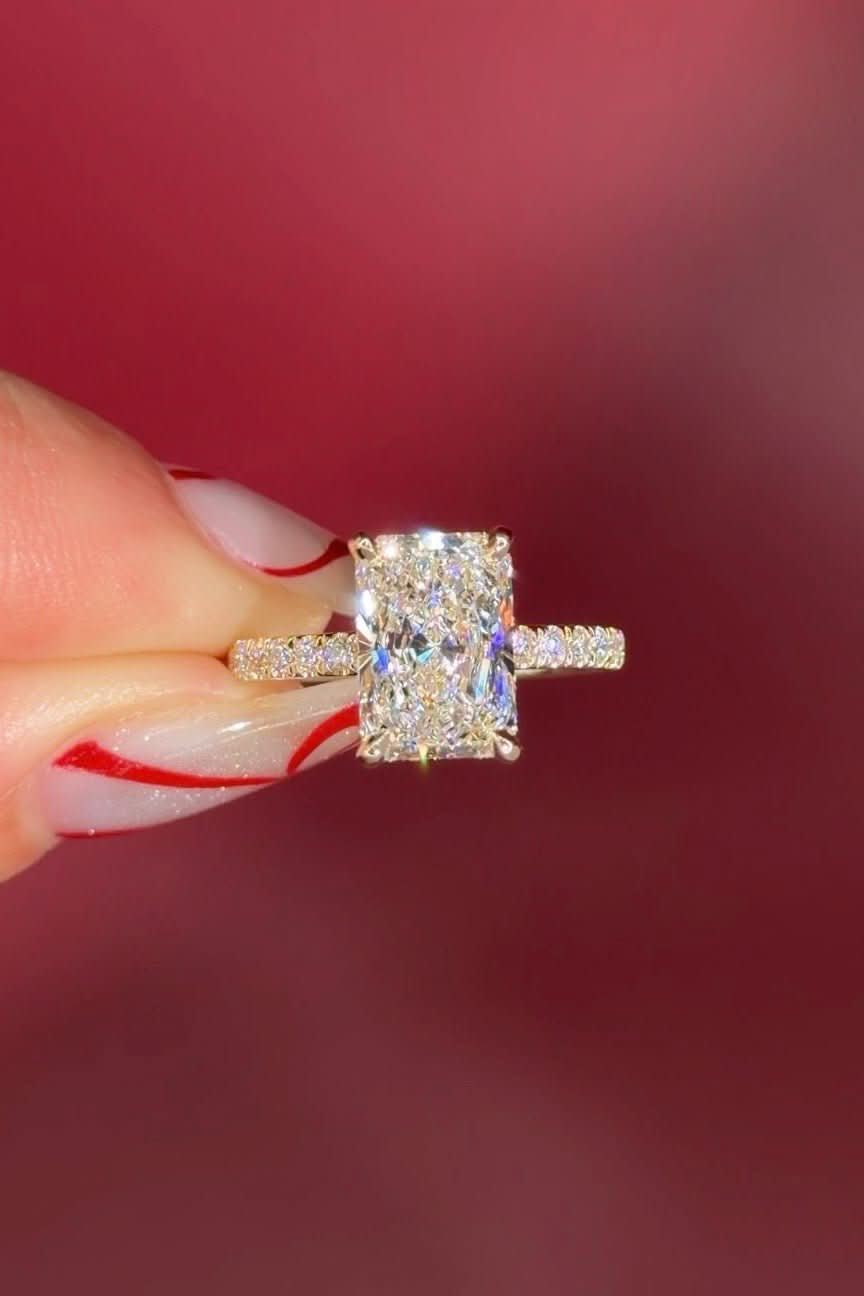 3.02ct D-VS1 Radiant Lab Diamond Kayla