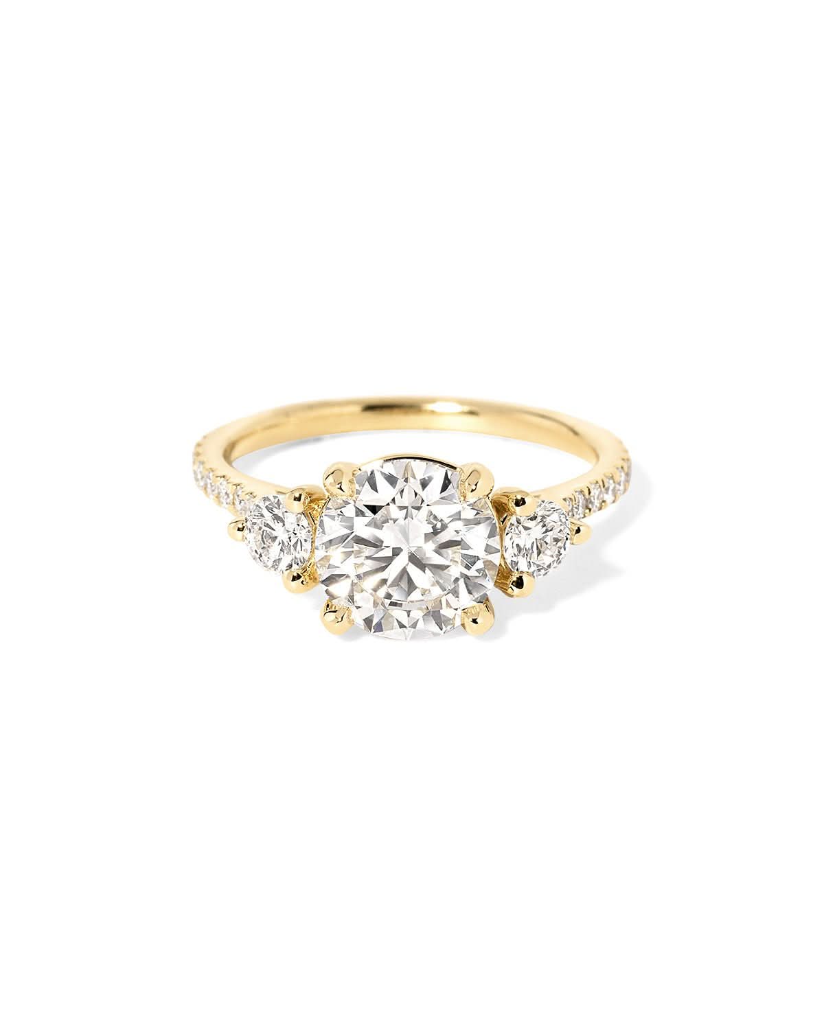 Meghan Round Pavé