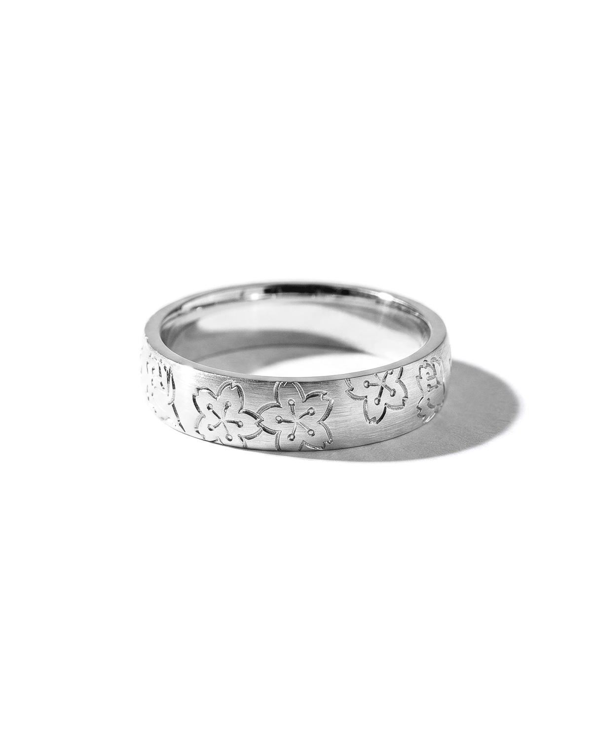 5mm Sakura Band White Gold