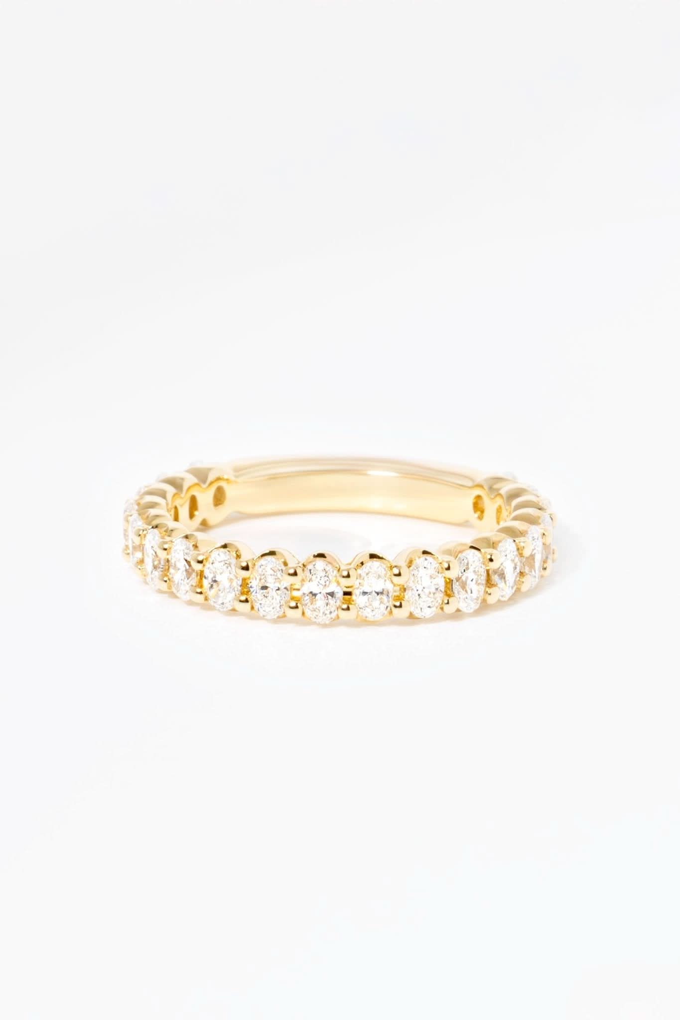 3.0mm Mini Oval Diamond Ring