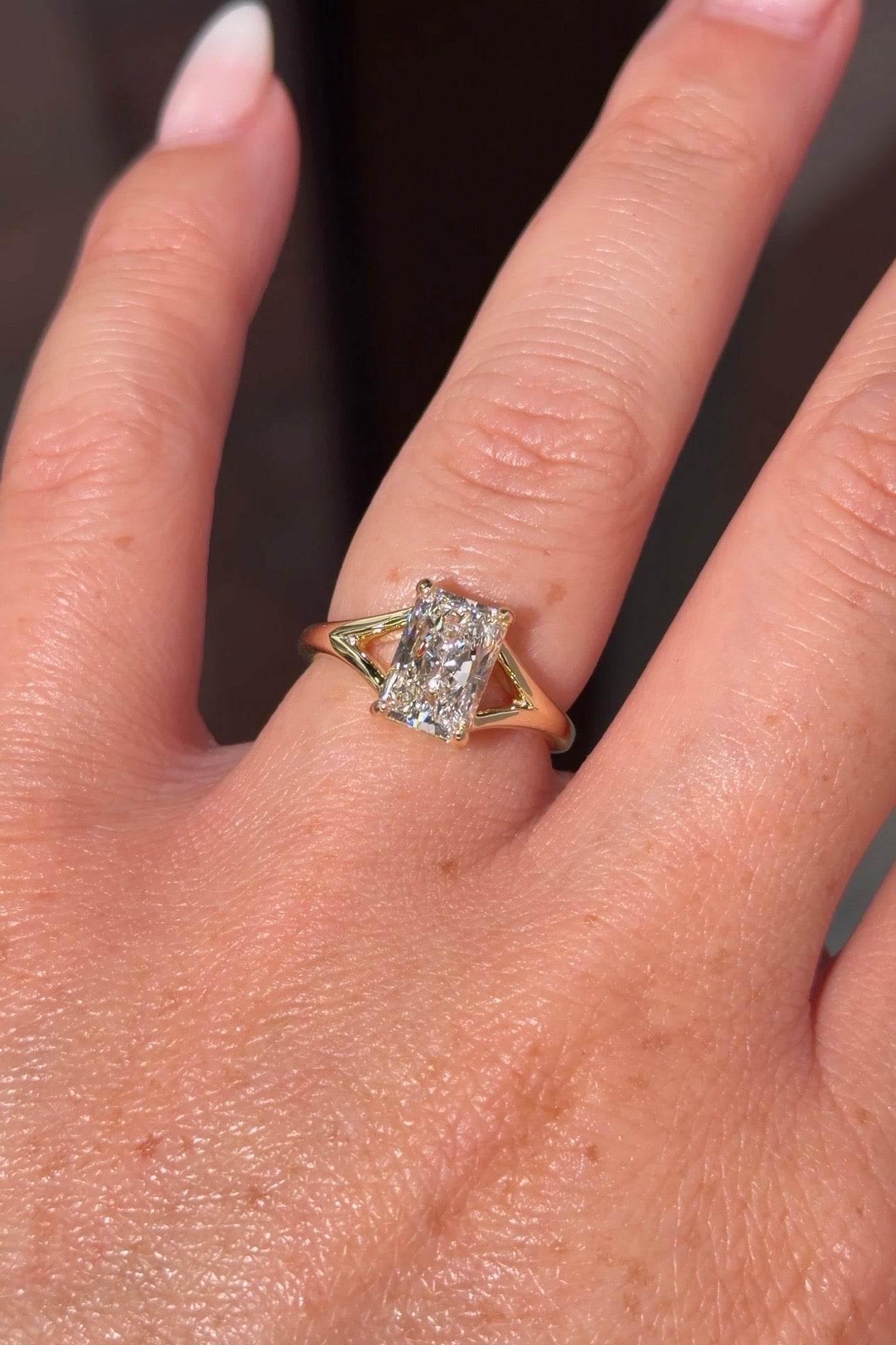 2.01ct F-VVS2 Radiant Lab Diamond Tanya
