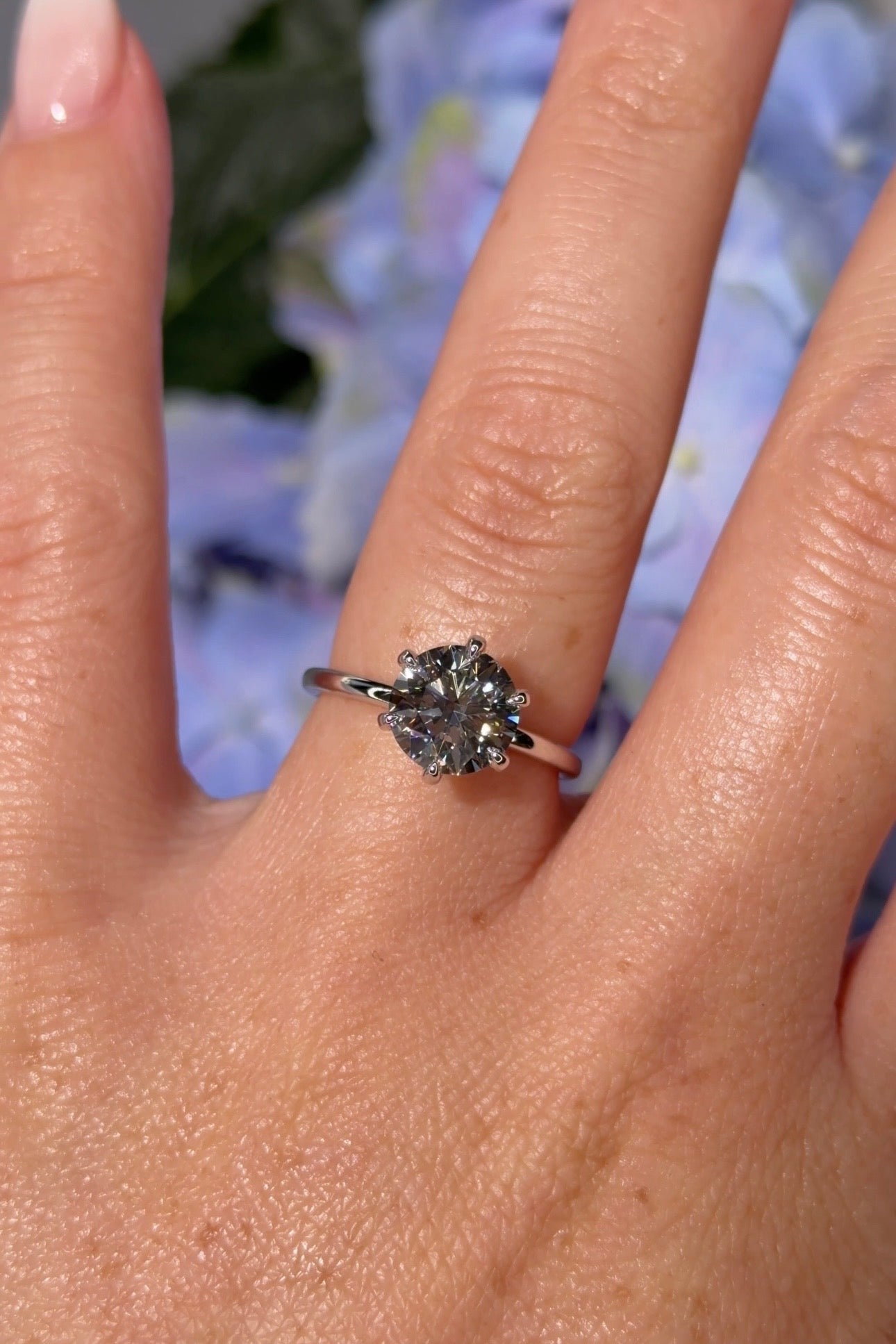 2.00ct F-VS1 Round Lab Diamond Juliette