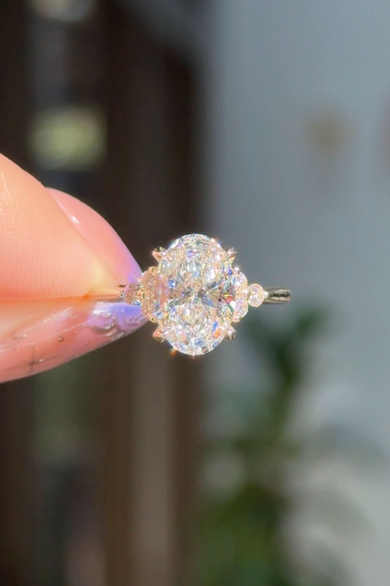 2.04ct E-VVS2 Oval Lab Diamond Lindsey