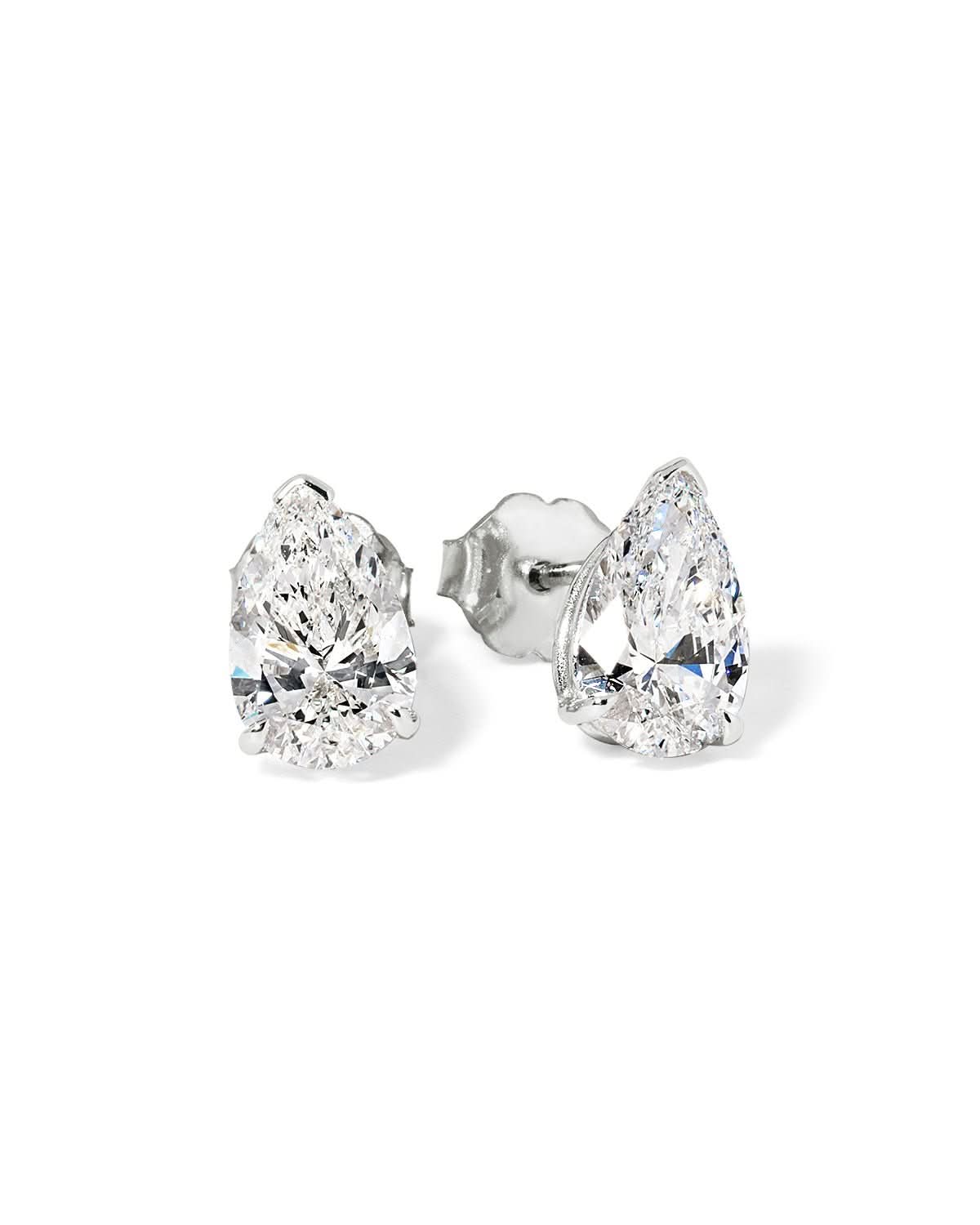 2.04ct D-VS1 Pear Lab Diamond Studs